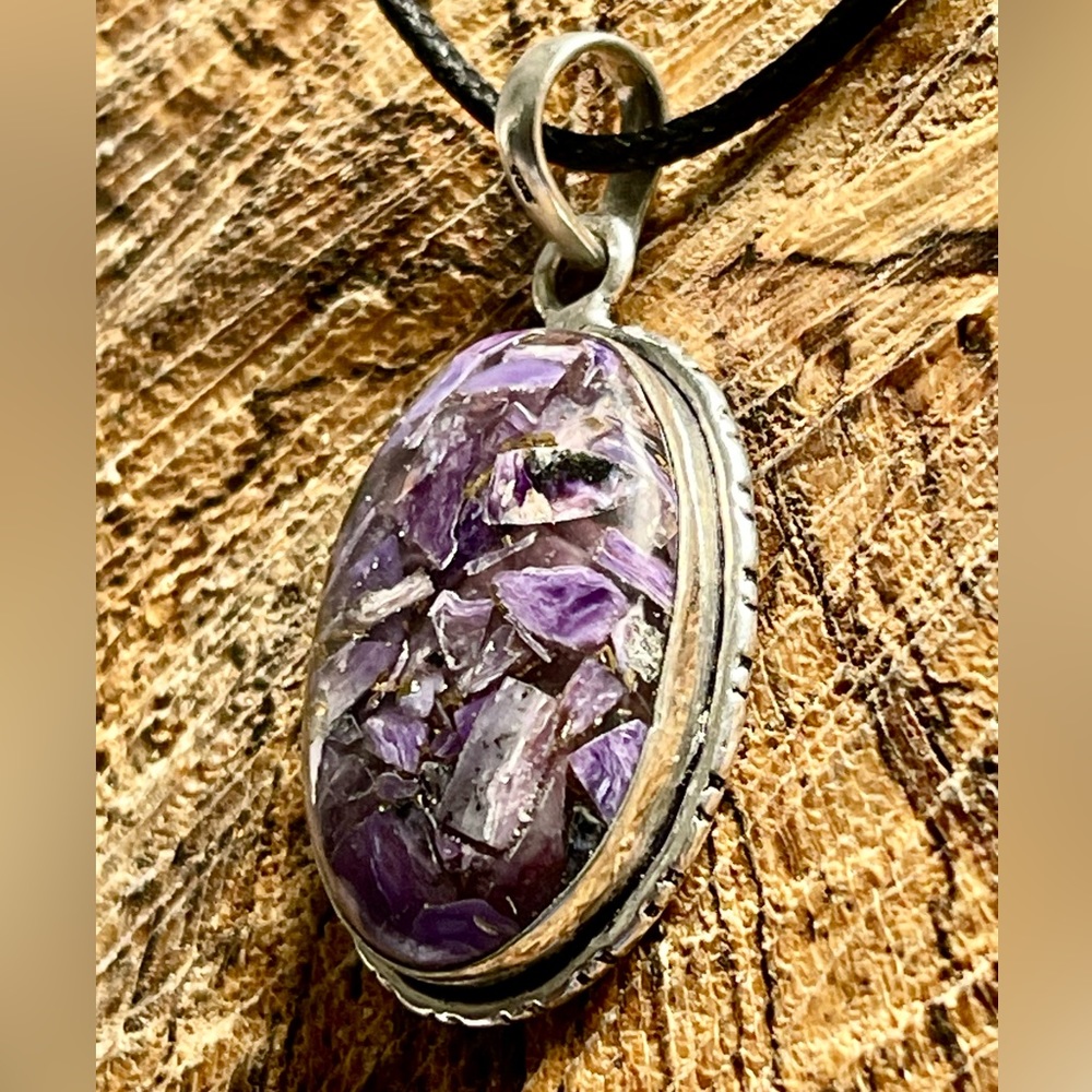Charoite in Copper Pendant - Picture 5 of 7